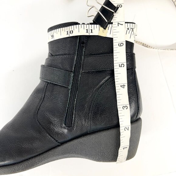 Sz 9 The Flexx Black Leather Buckle Zip Up Felt Lined Wedge Ankle Boot Bootie - Picture 14 of 15
